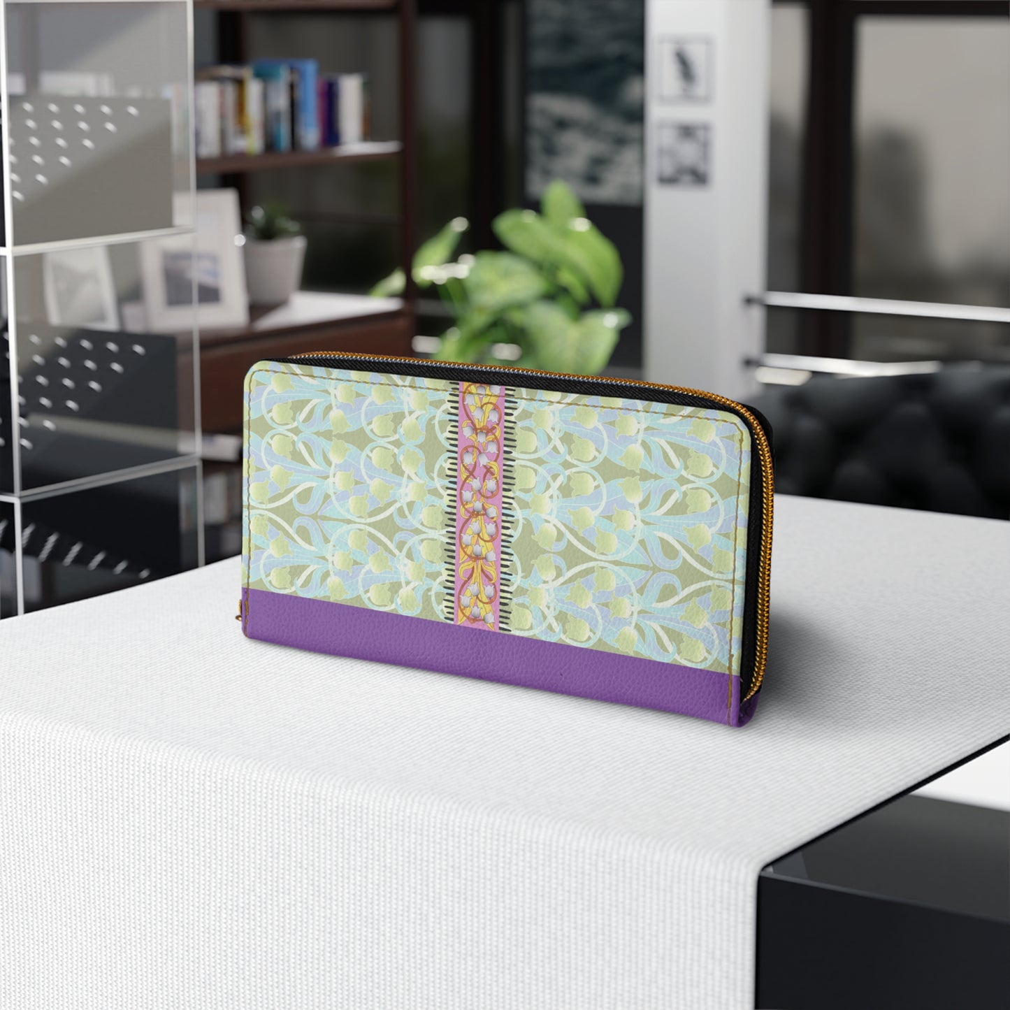 Liliana Zipper Wallet in Frost