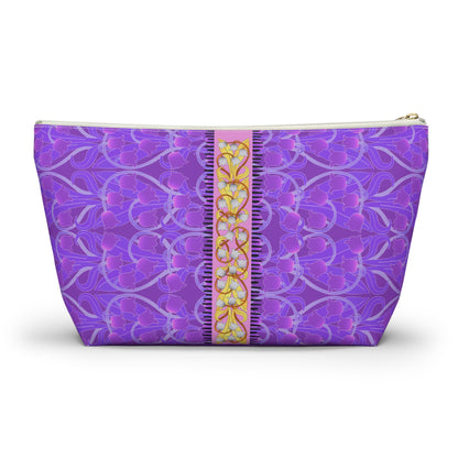 Liliana Travel Pouch in Lucid Dream