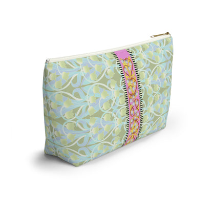 Liliana Travel Pouch in Frost